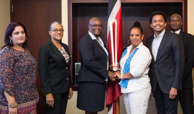 Queen’s Baton Arrives in Trinidad and Tobago